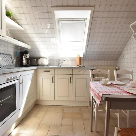 Romantische In , Cleaning Included Apartment Boldenshagen