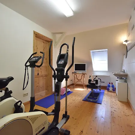 Romantische In , Cleaning Included *